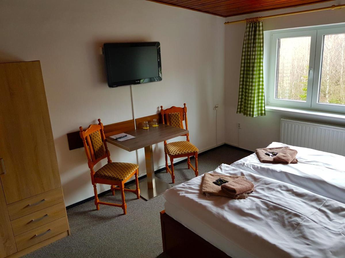 Hotel Sasanka Tatranská Lomnica Exteriör bild
