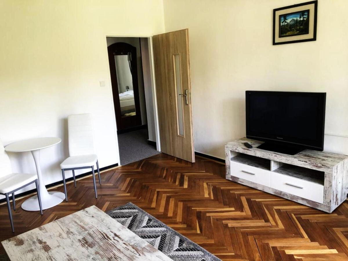 Hotel Sasanka Tatranská Lomnica Exteriör bild