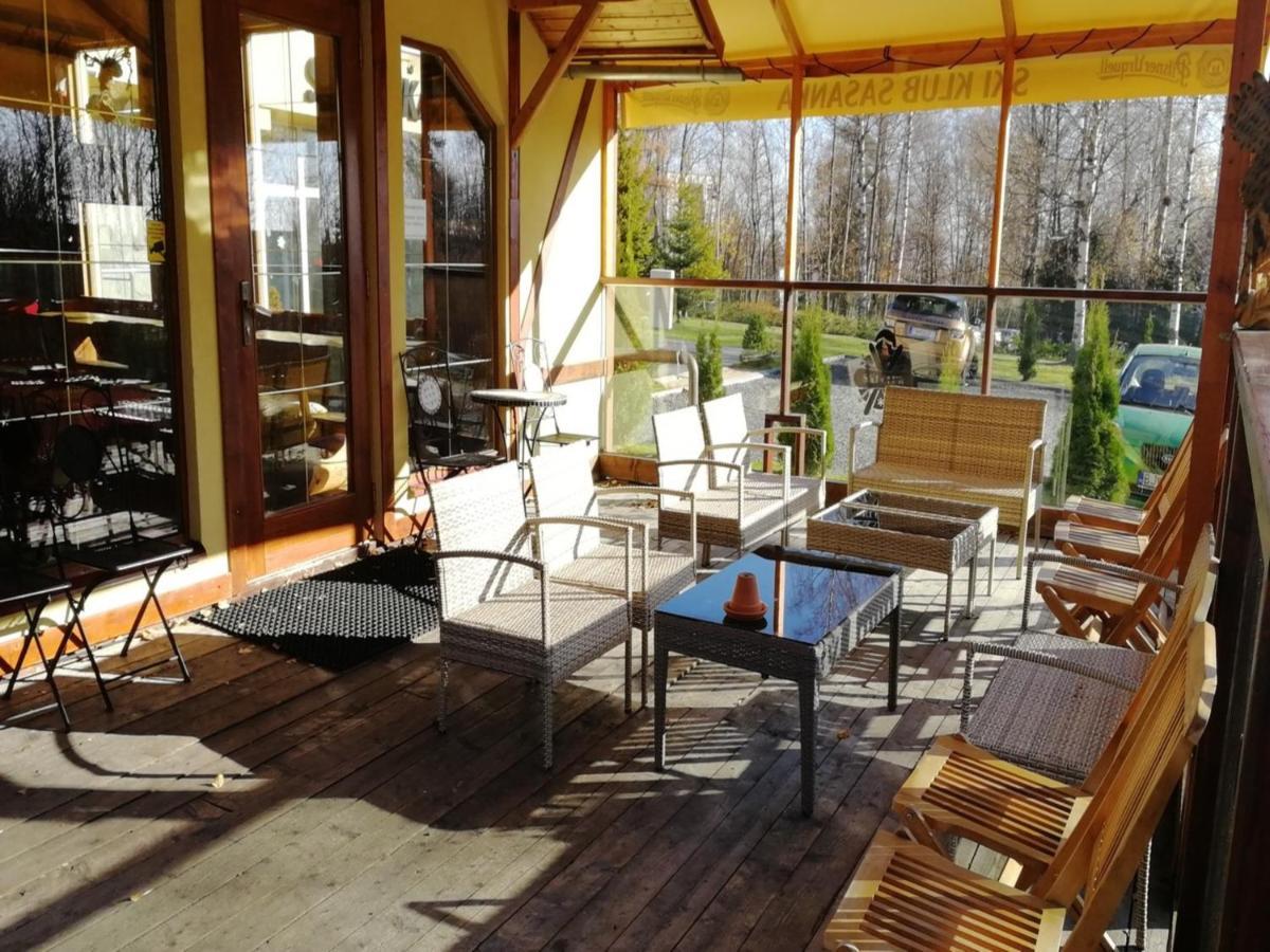 Hotel Sasanka Tatranská Lomnica Exteriör bild