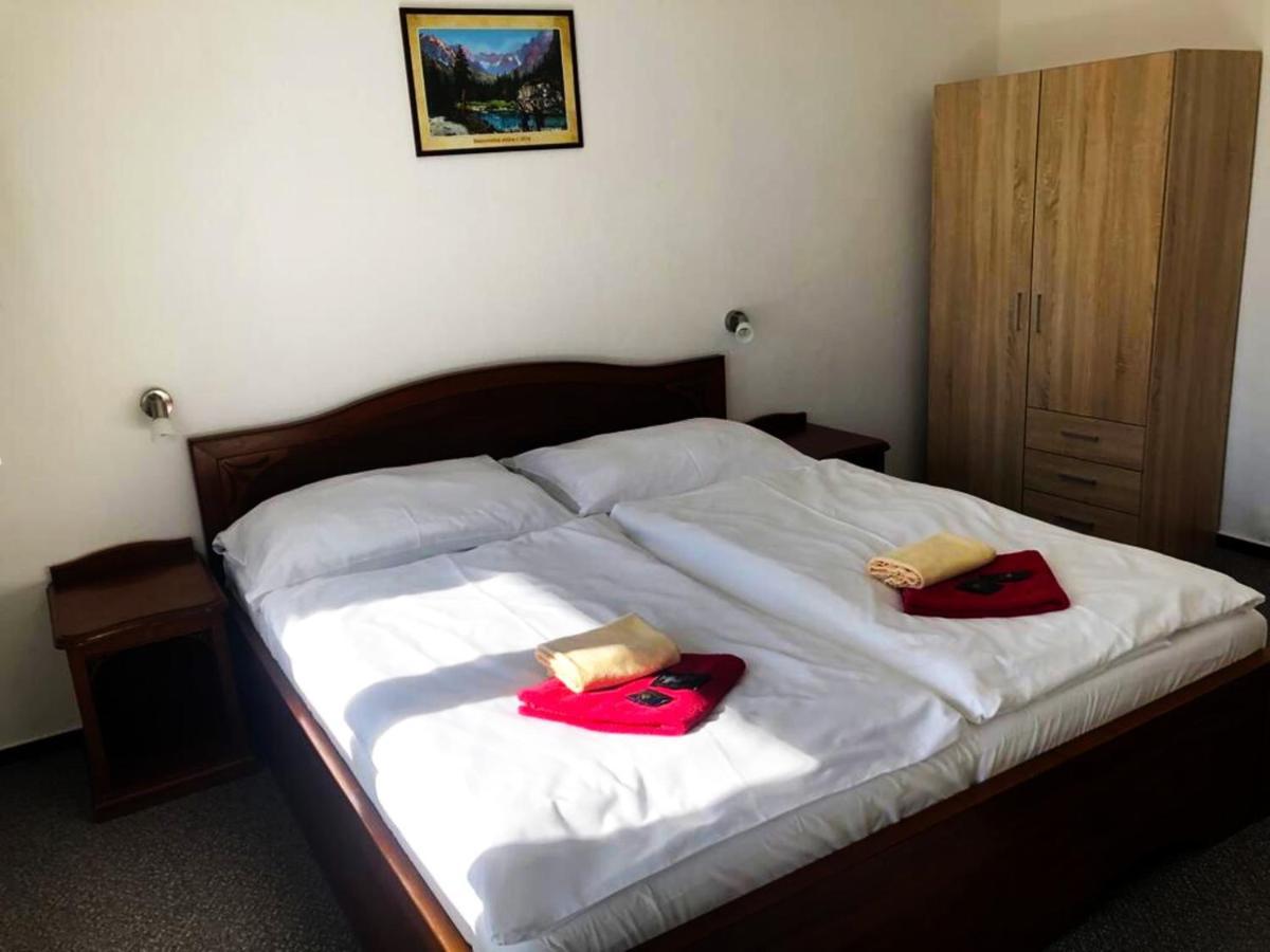 Hotel Sasanka Tatranská Lomnica Exteriör bild